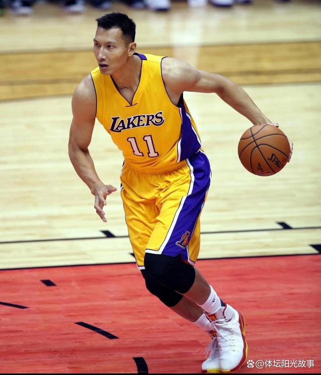 包含猛龙完胜深圳队，易建联高光表现的词条