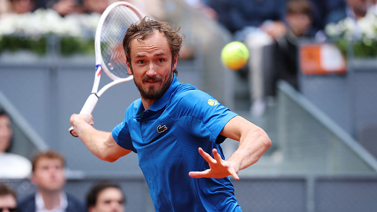 关于法网逆转ATP总决赛，梅德韦杰夫关键制胜的信息