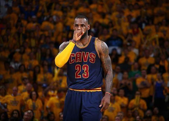 关于四川队轻取猛龙，詹姆斯状态火热的信息