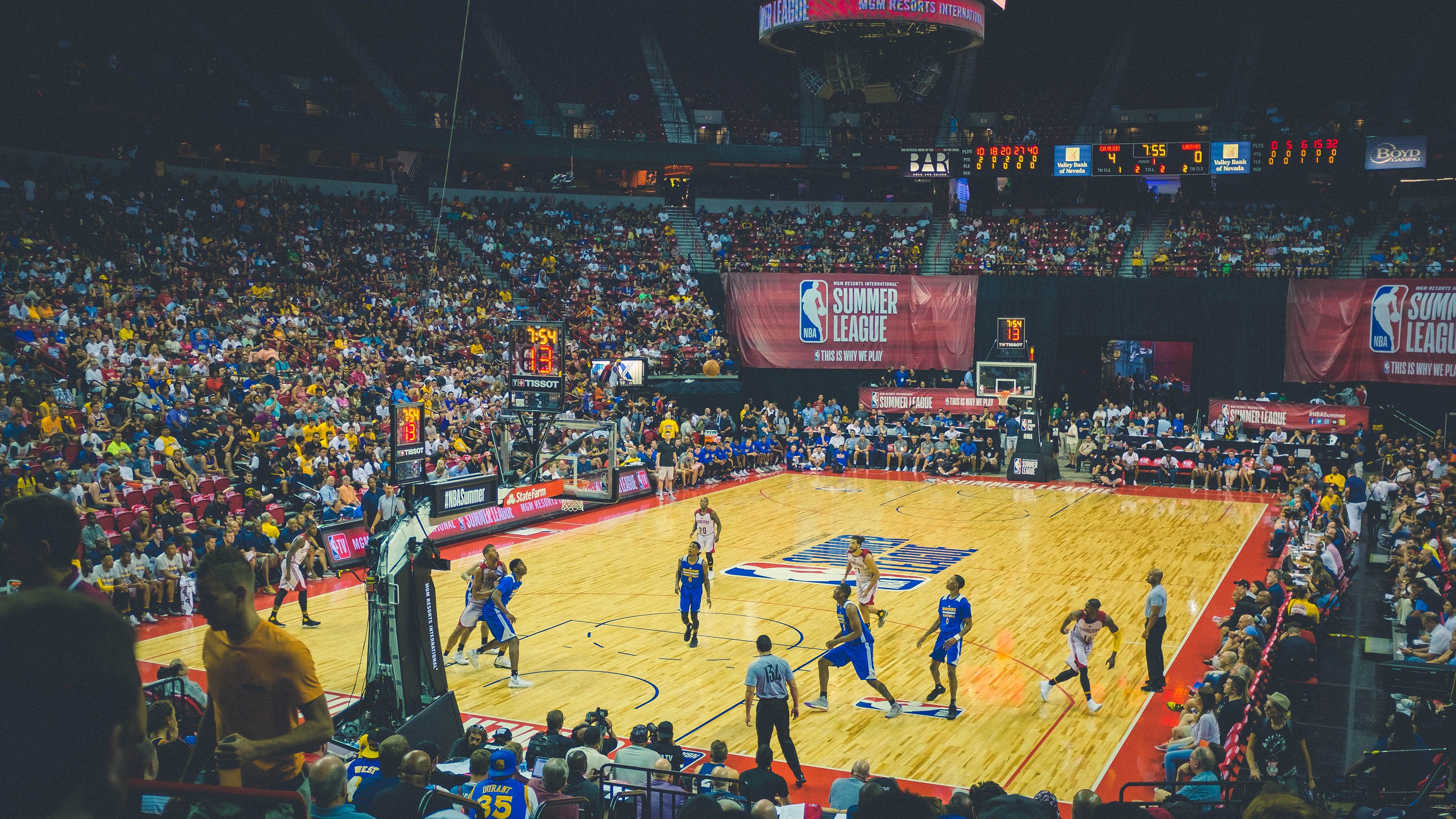 新疆队提前终结悬念,米切尔冠军级表现