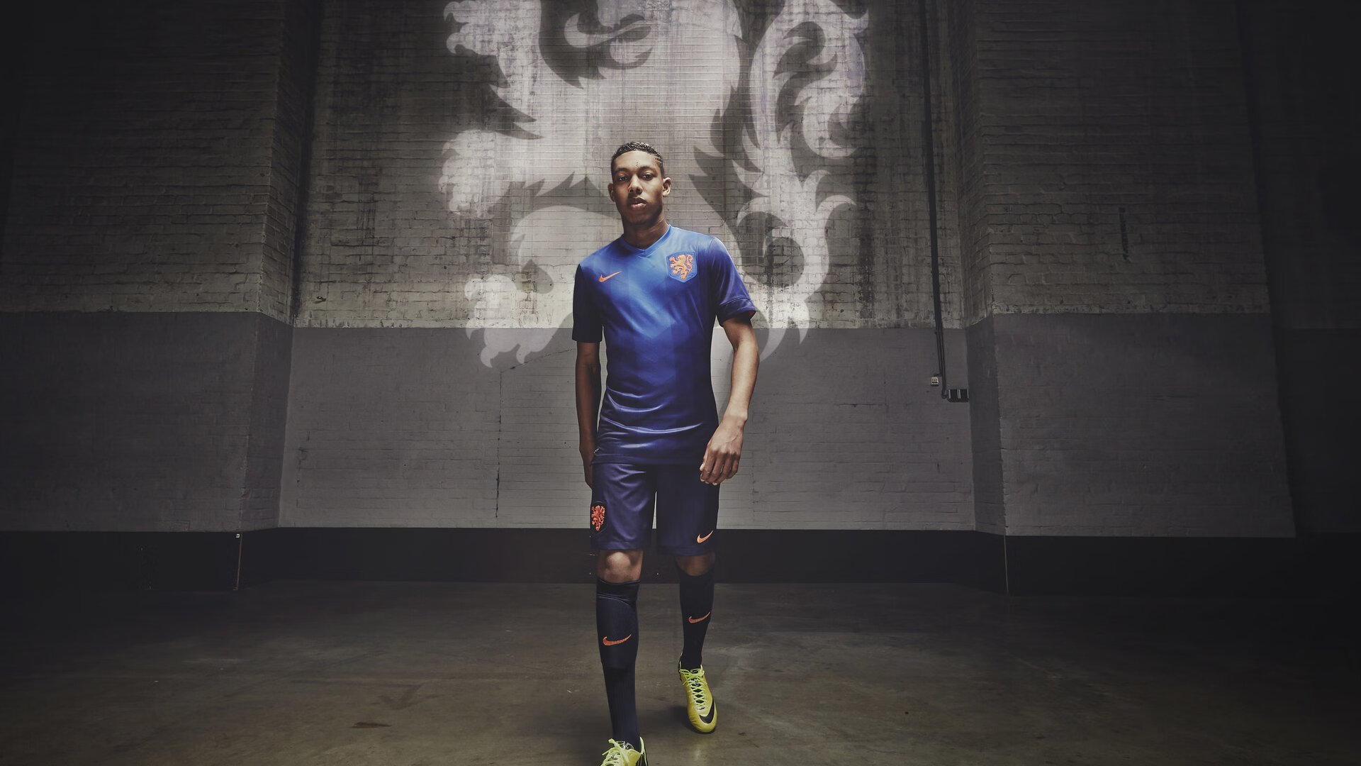 爱游戏娱乐-帕尔默时刻，NBA季后赛之夜的绝对主宰者